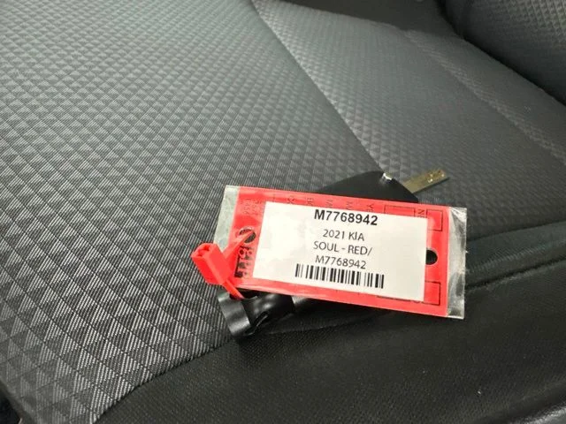 Used 2021 Red Kia LX image 29