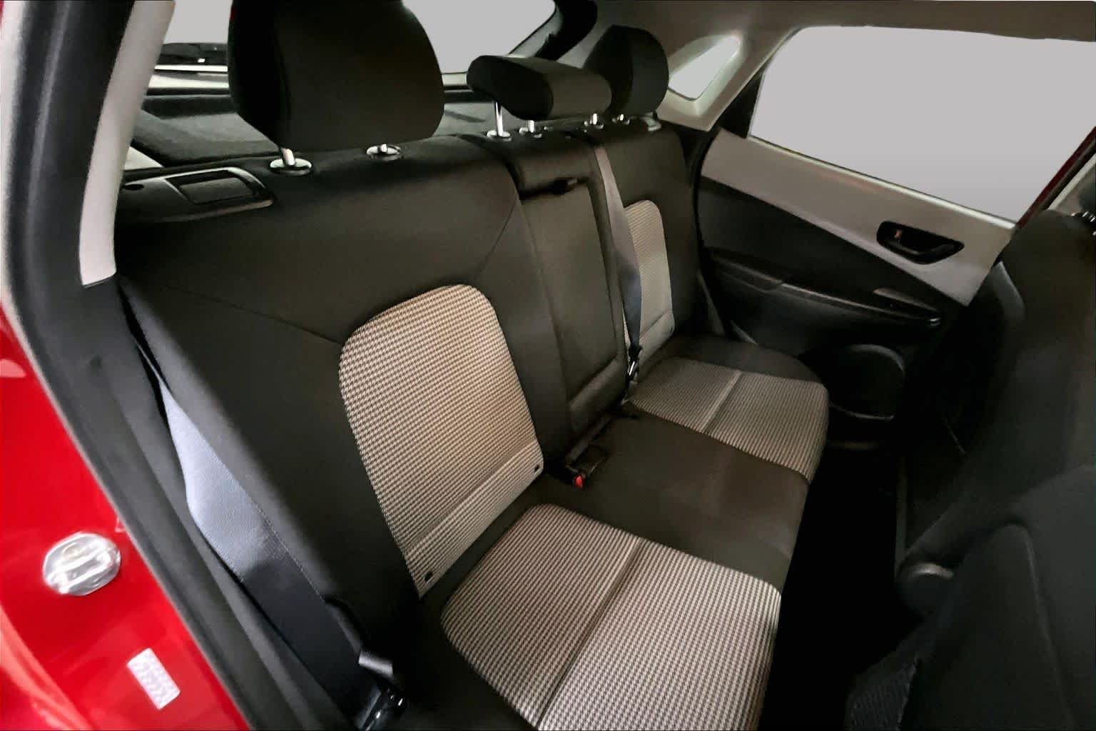 Used 2019 Black Roof Hyundai SEL image 21