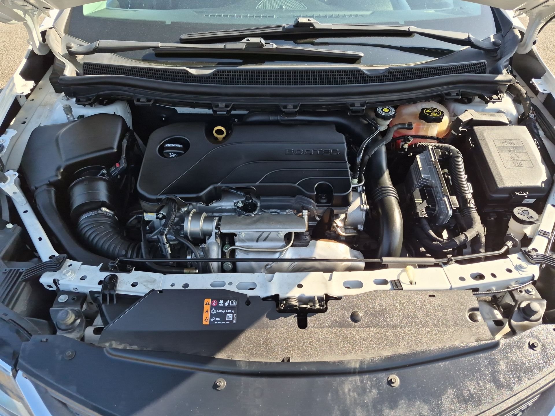 Used 2019 White Chevrolet LS image 30
