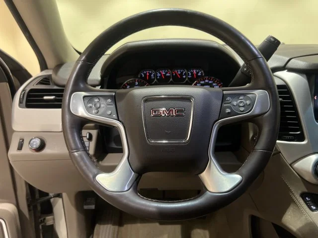 2015 GMC Yukon SLT - Photo 10