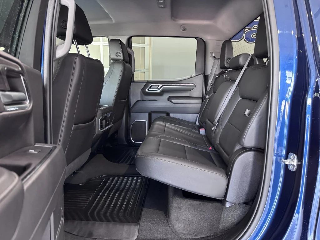 2023 Chevrolet Silverado 1500 LTZ - Photo 13