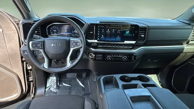 Used 2025 Black Chevrolet RST image 10