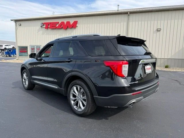 Used 2021 Black Ford Limited image 5