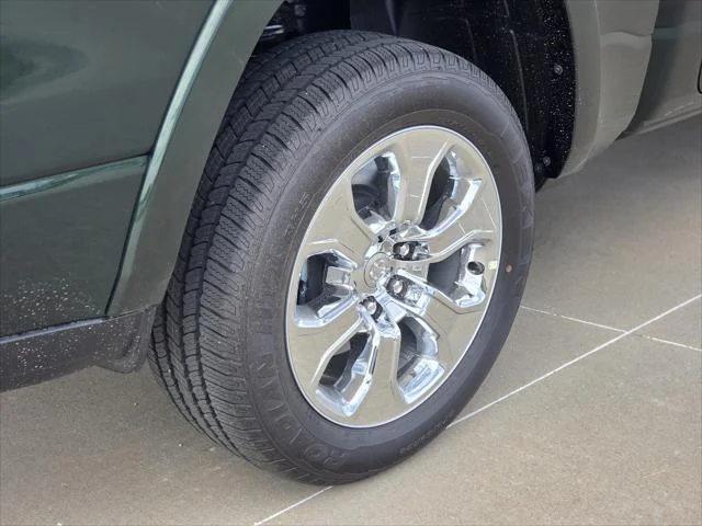 New 2026 Serrano-Green Metallic Exterior Paint RAM Big Horn/Lone Star image 5