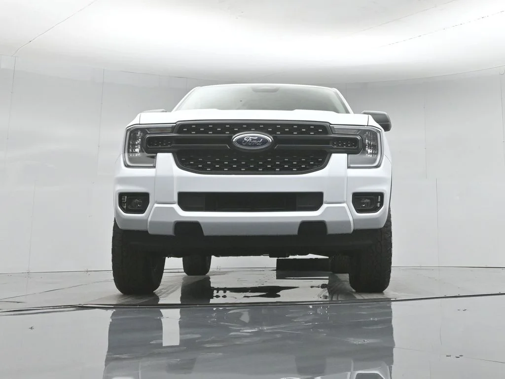 New 2026 Oxford White Ford XL image 42