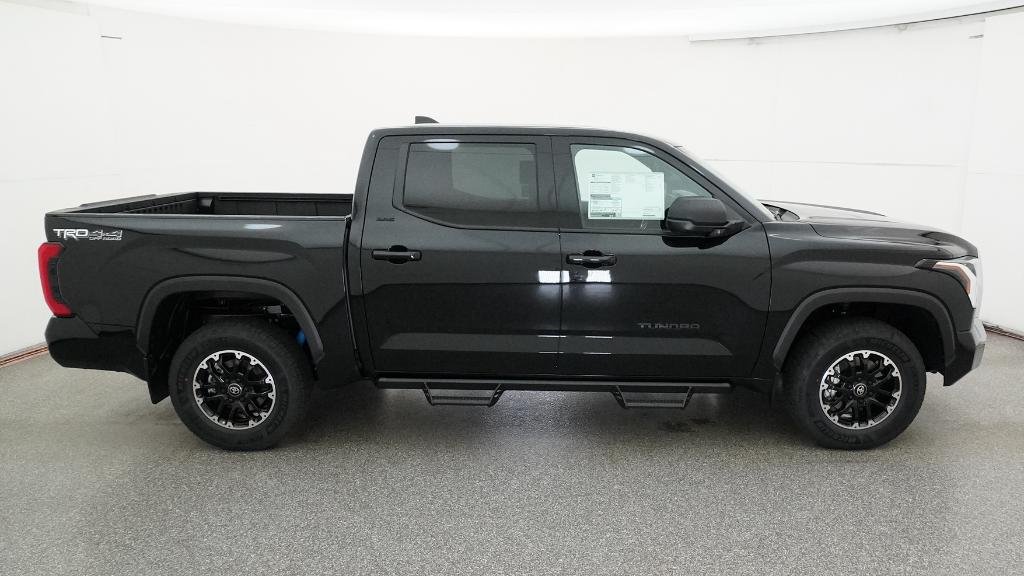 New 2026 Midnight Black Metallic Toyota SR5 image 12