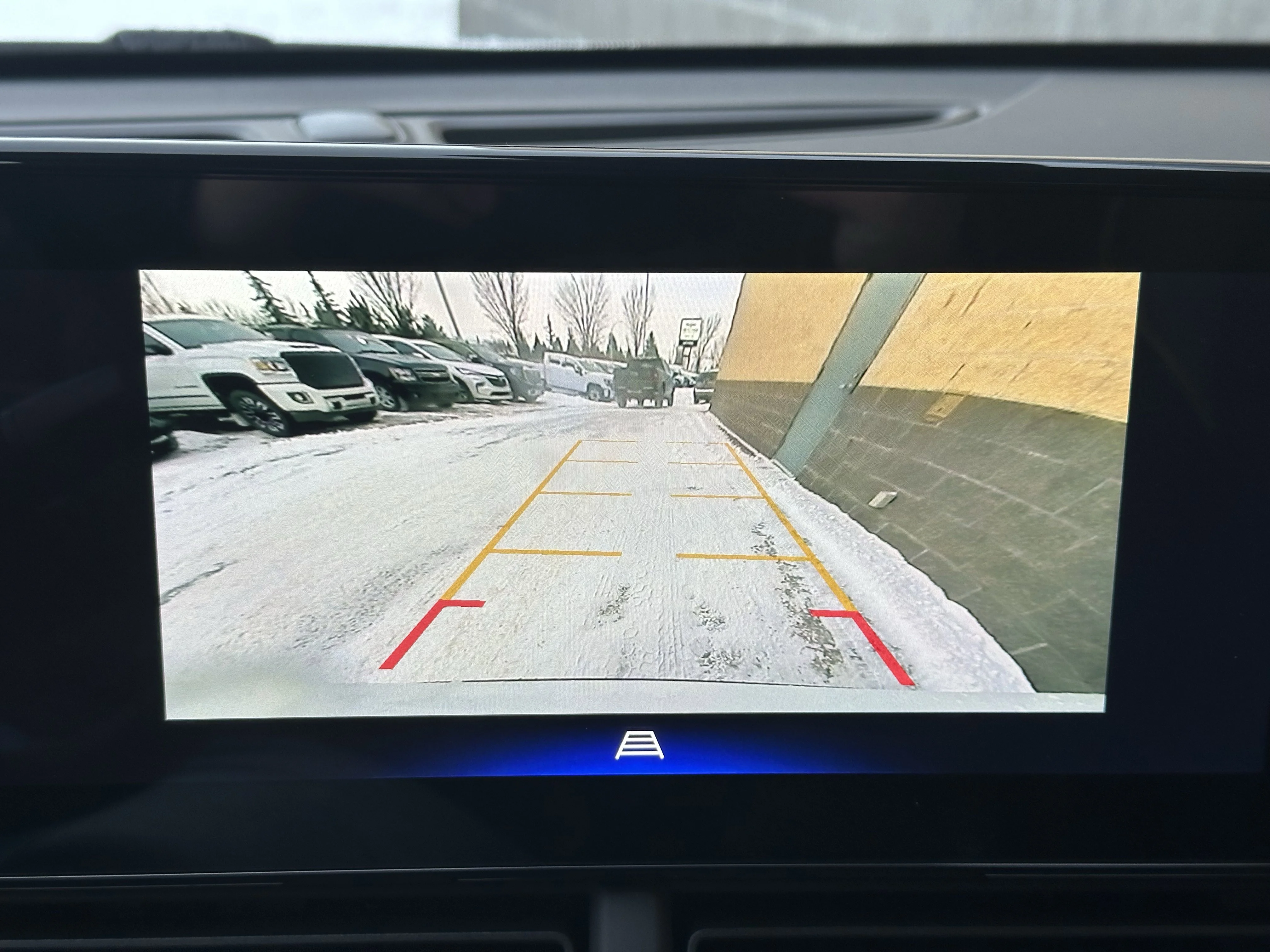 New 2026 Summit White Chevrolet ACTIV image 16