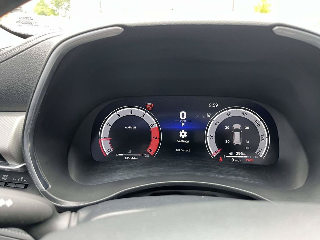 Used 2023 Beige Toyota Platinum image 22