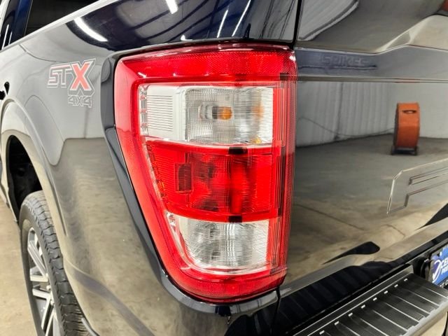 Used 2023 Blue Ford XL image 8