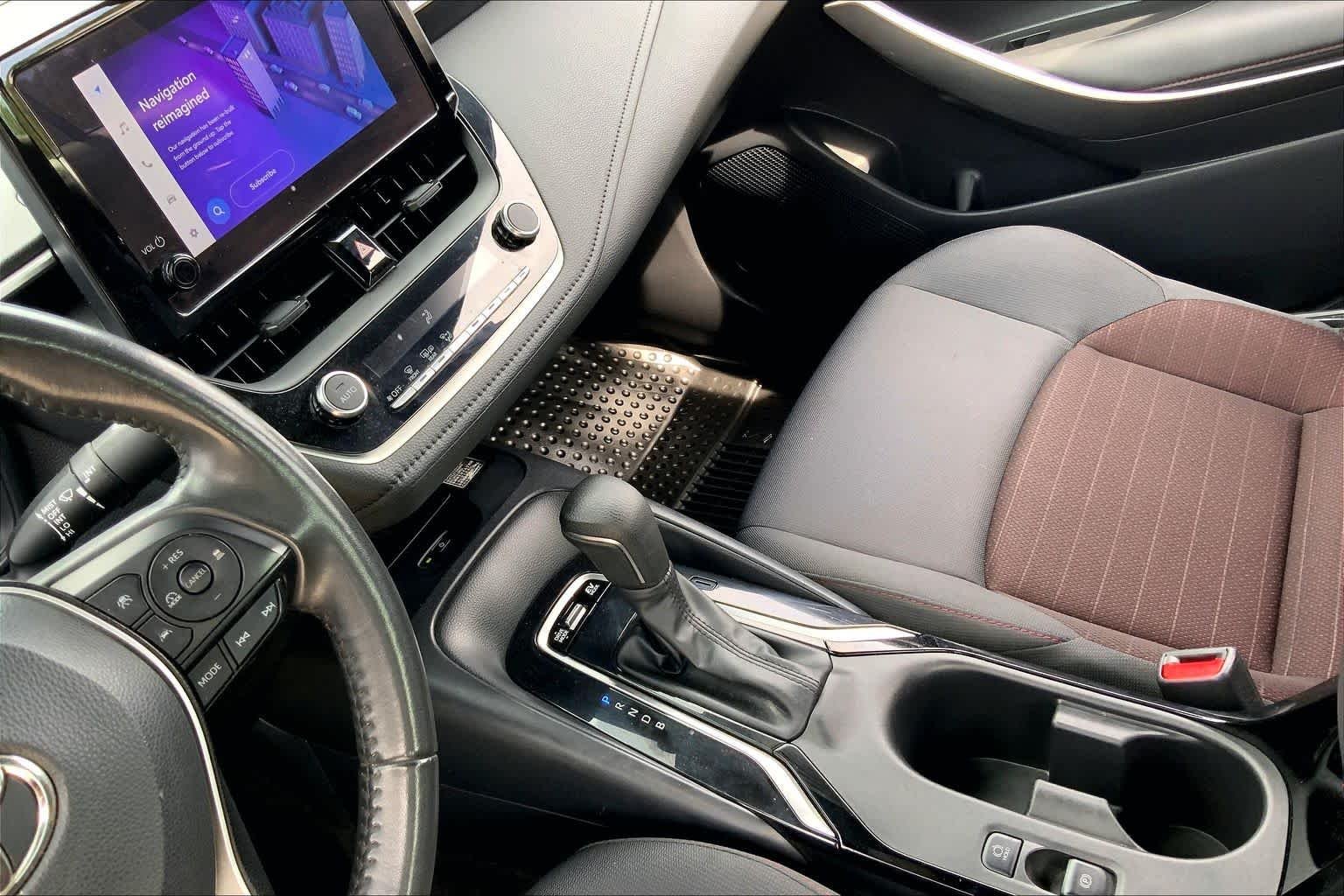 Used 2024 Wind Chill Pearl Toyota Hybrid SE image 16