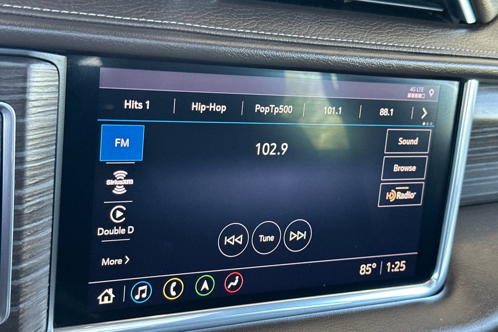 2021 GMC Yukon Denali - Photo 22