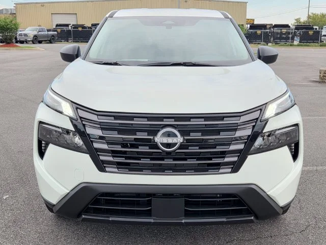 New 2026 Glacier White Nissan S image 6