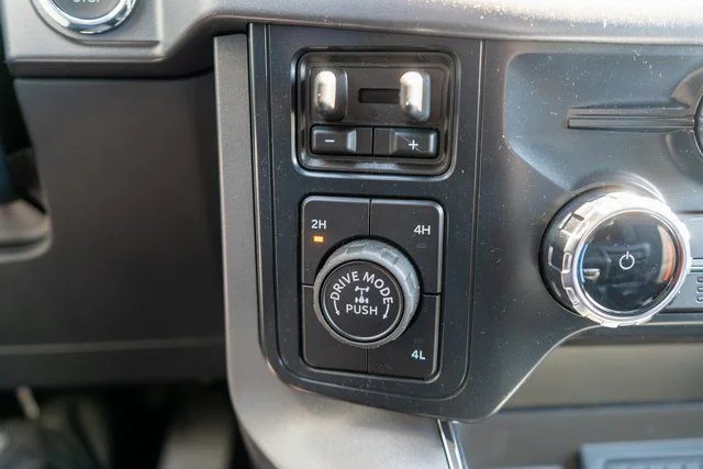 New 2026 Avalanche Ford XLT image 19
