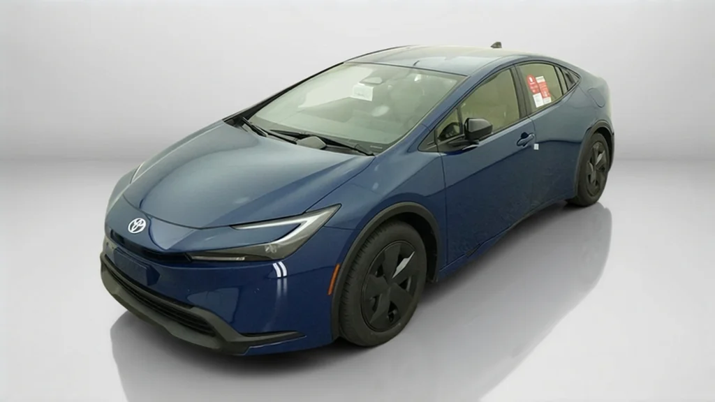 2027 Toyota Prius LE