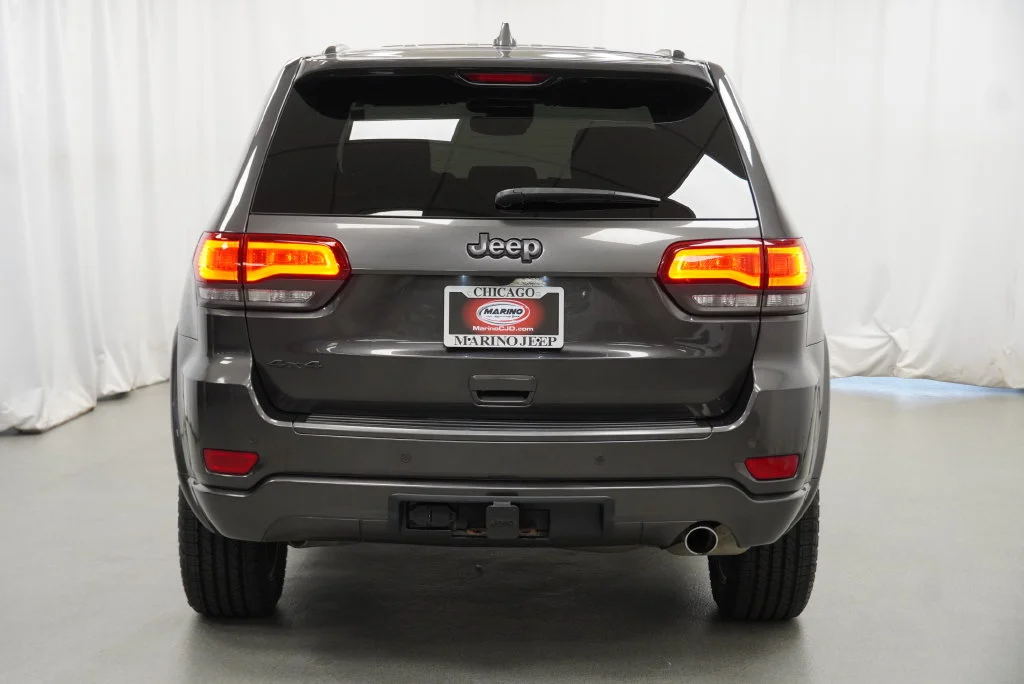 Used 2021 Gray Jeep Limited image 15