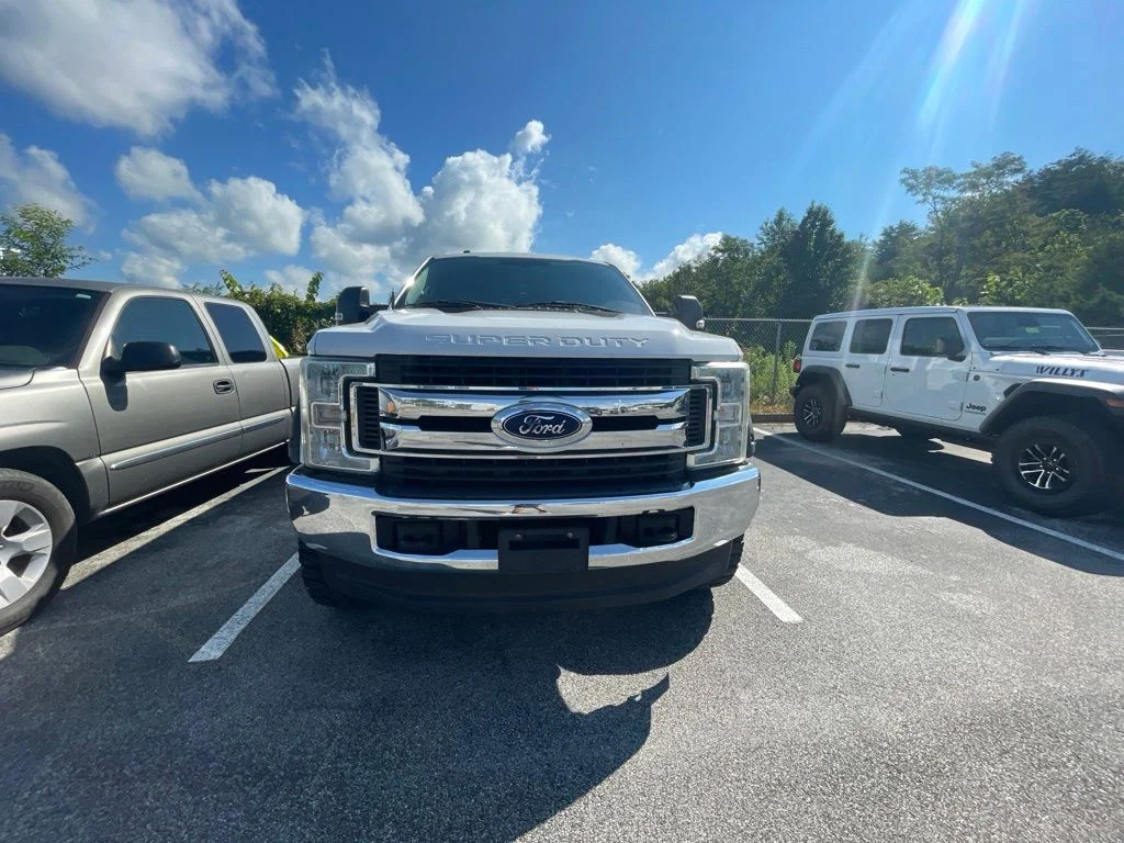 Used 2017 White Ford XLT image 13