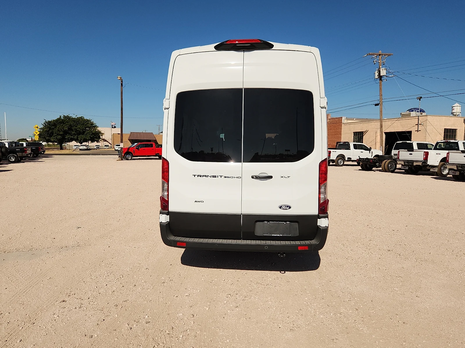 New 2026 Oxford White Ford XLT image 7