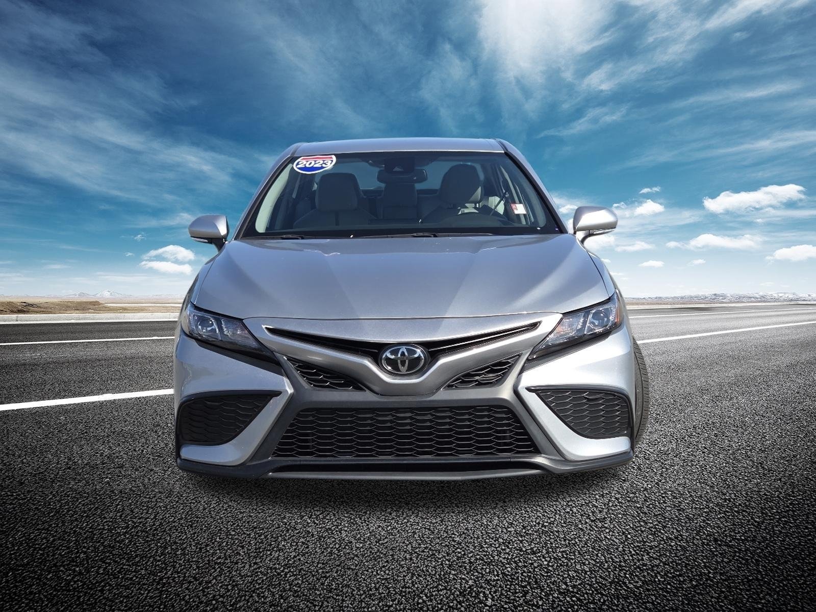 2023 Toyota Camry SE - Photo 13