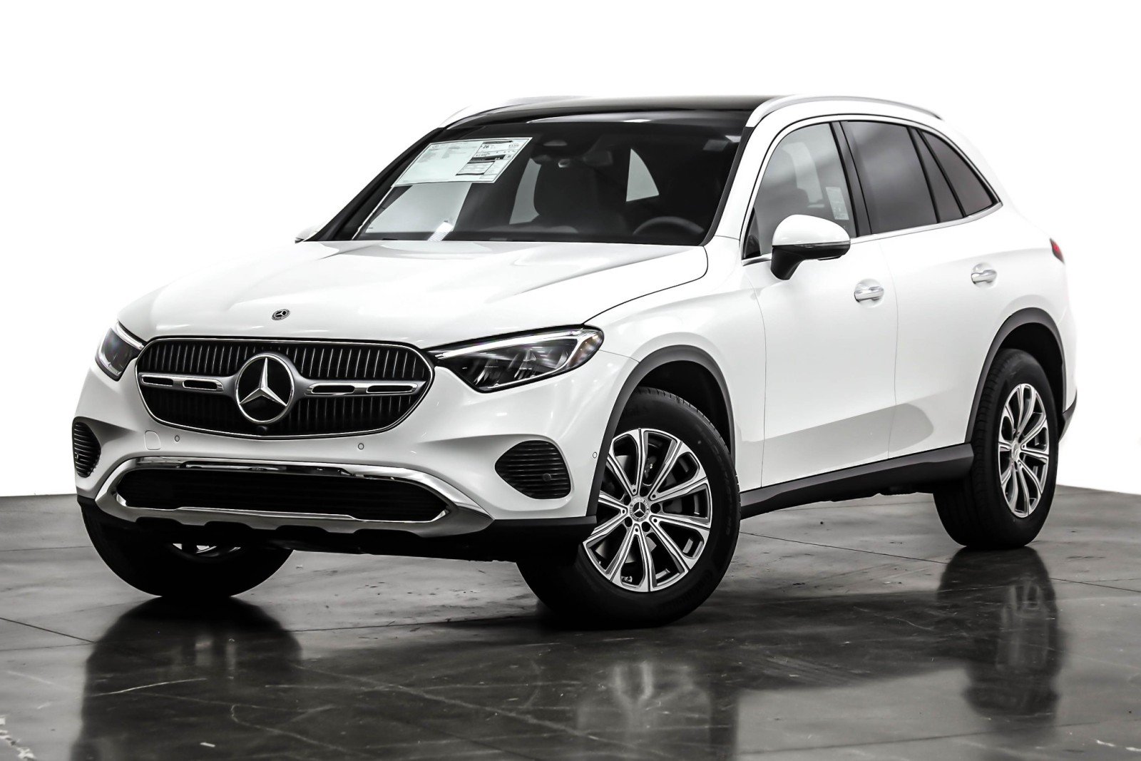 2026 Mercedes-Benz GLC GLC 300 4MATIC's photo