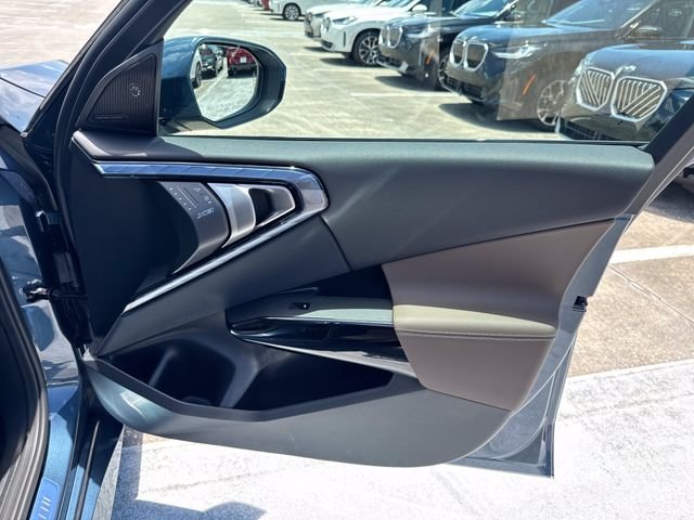 New 2026 Arctic Race Blue metallic BMW 30 xDrive image 8