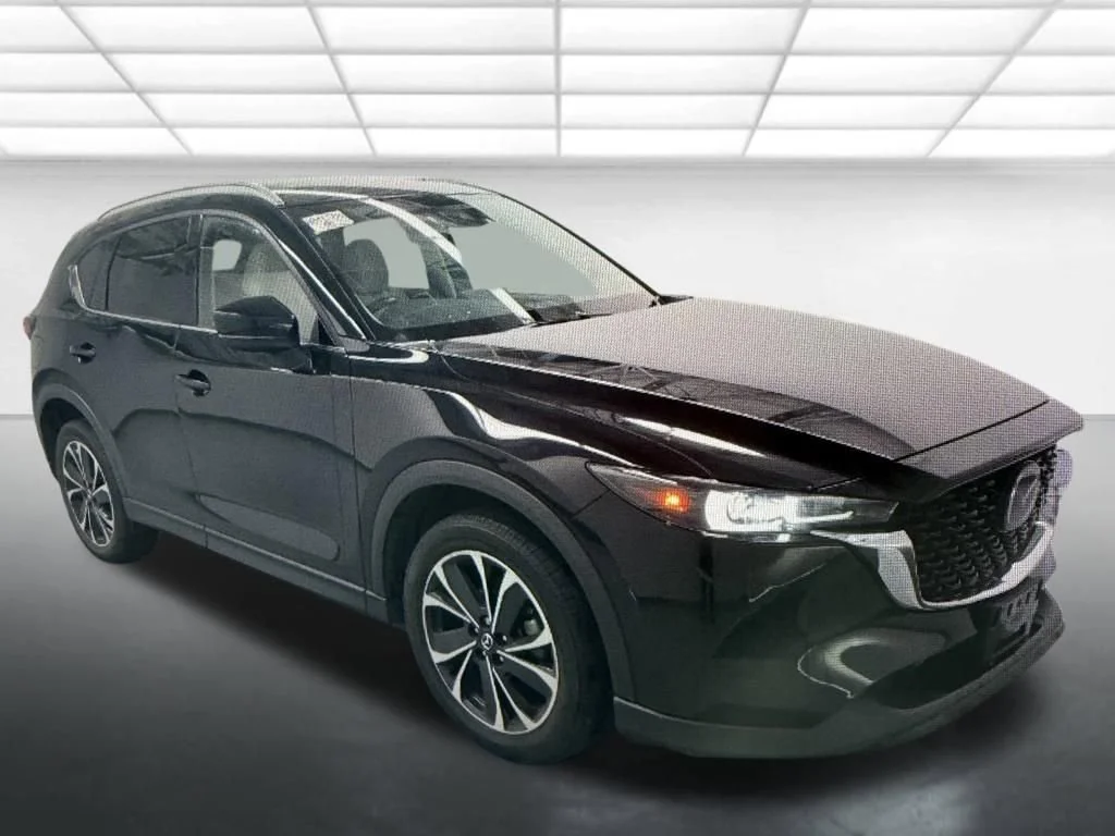2023 Mazda CX-5 S Premium package Auto AWD's photo