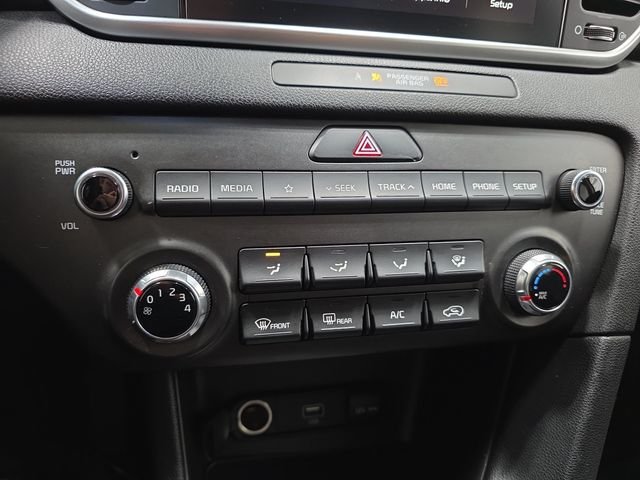 Used 2020 Hyper Red Kia LX image 22