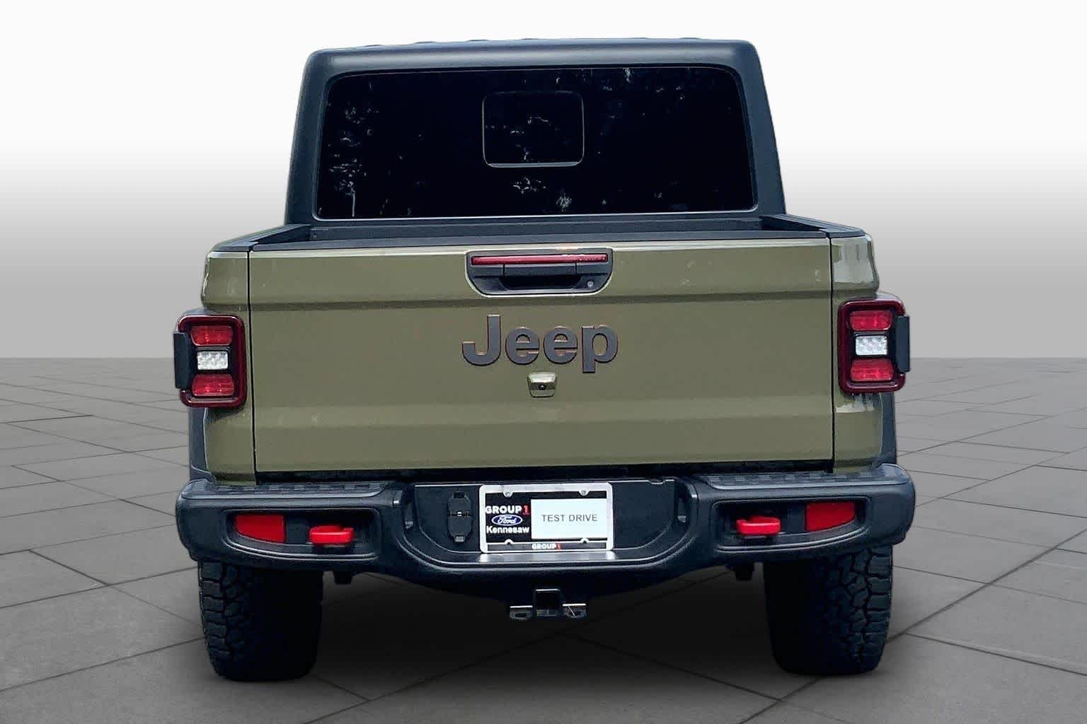 Used 2025 41 Jeep Rubicon image 5