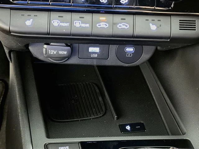 New 2026 Hyundai ELANTRA SEL Sport