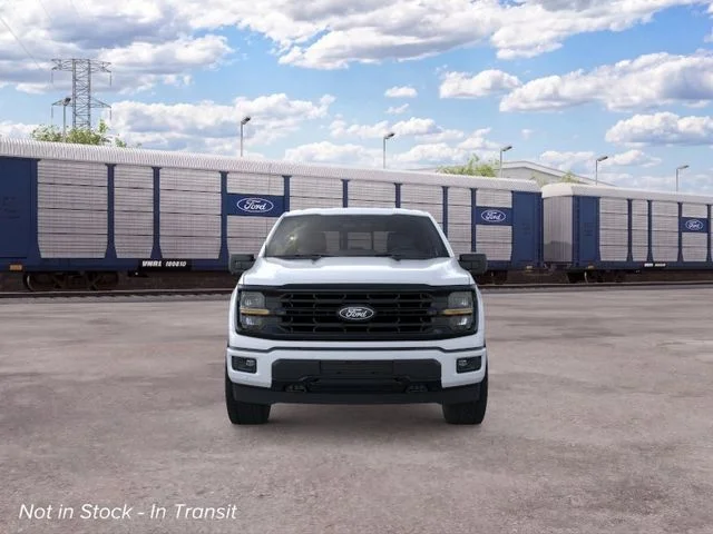 New 2026 Oxford White Ford XLT image 6