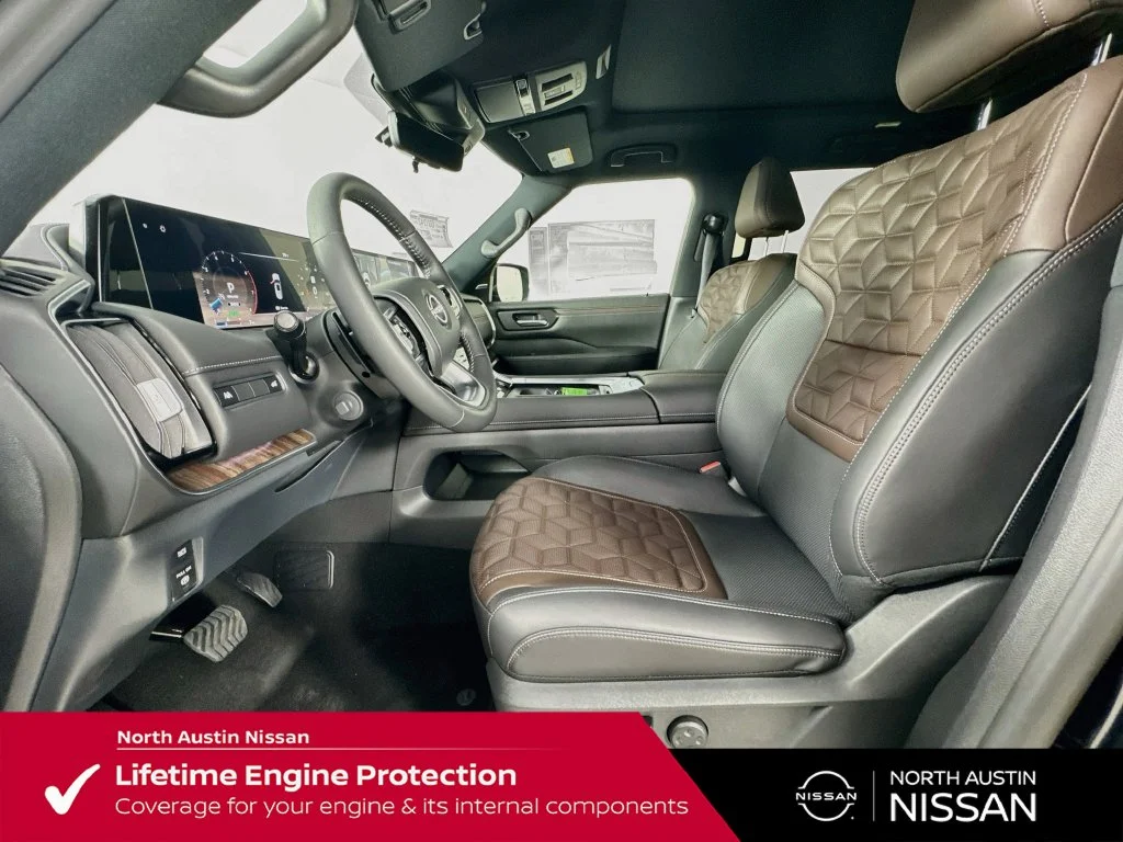 New 2026 Black Nissan Platinum image 26