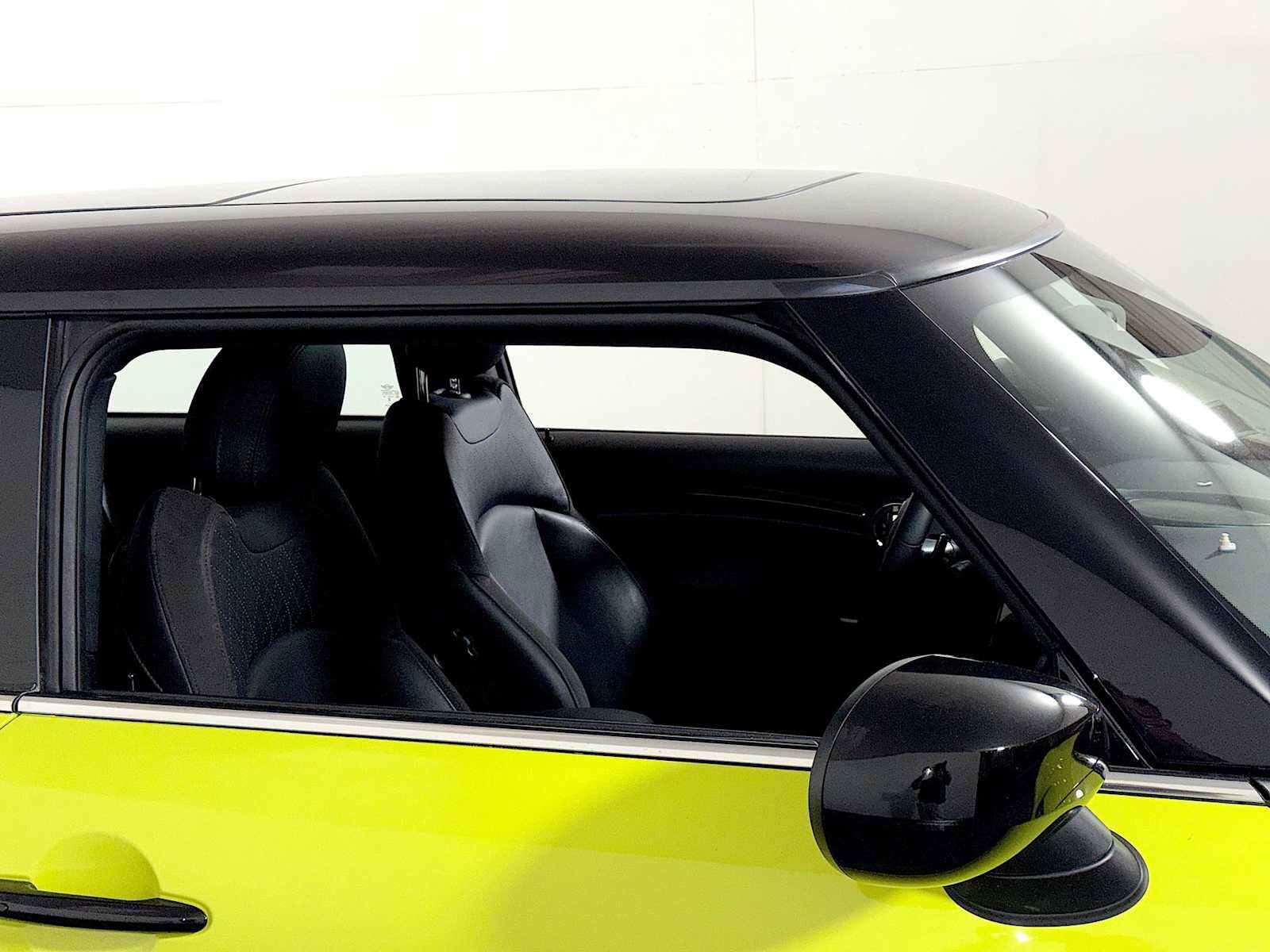 Used 2024 Zesty Yellow MINI Cooper S image 30
