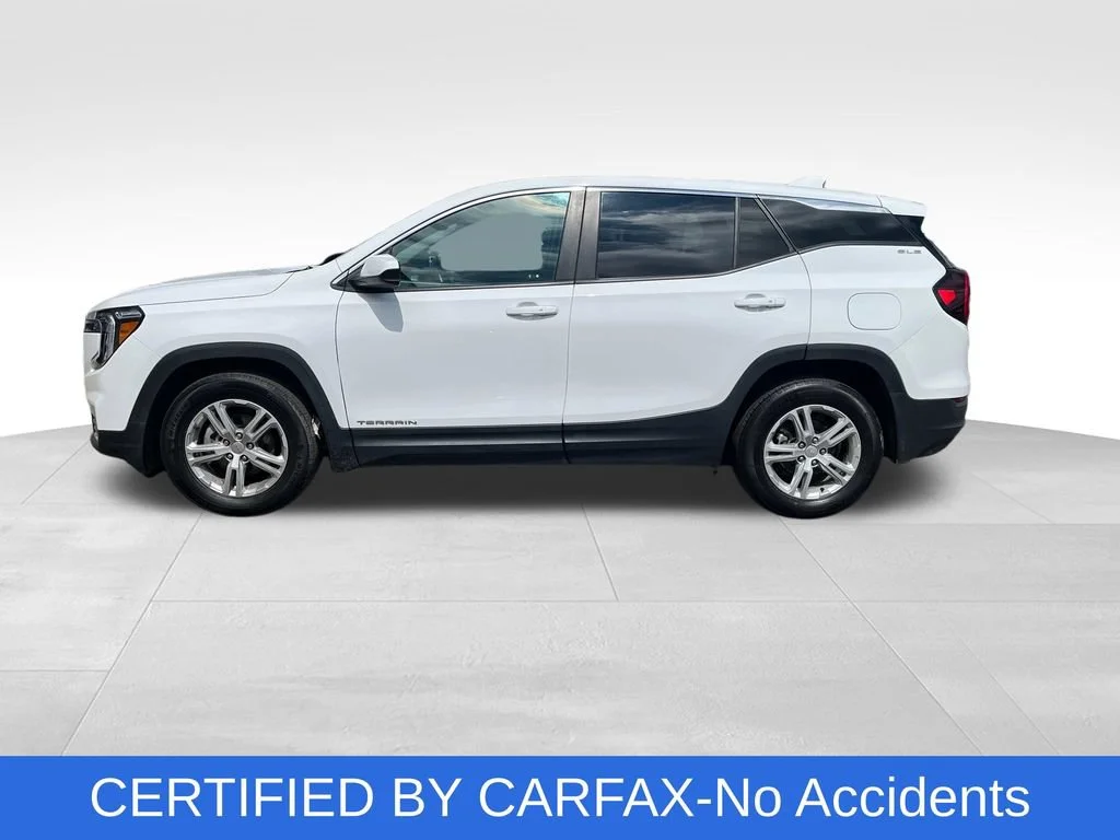 Used 2023 GMC Terrain SLE with VIN 3GKALMEG8PL195159 for sale in Northfield, Minnesota