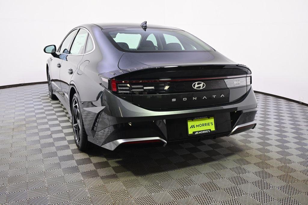 New 2026 Gray Hyundai SEL Sport image 4