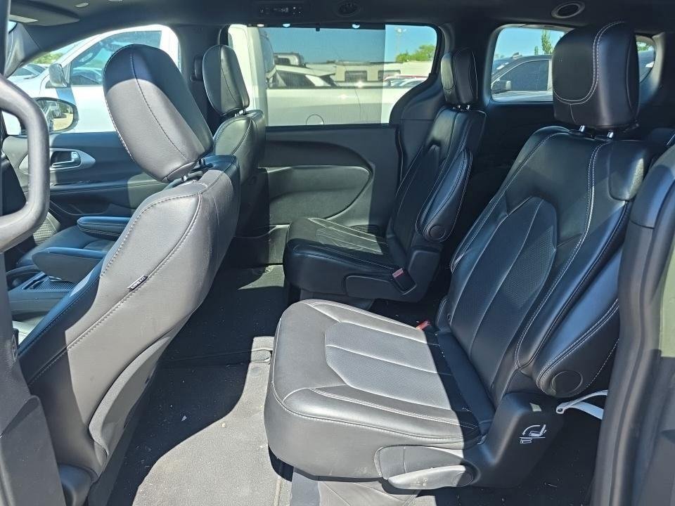 Used 2024 Ceramic Gray Clearcoat Chrysler Touring L image 8