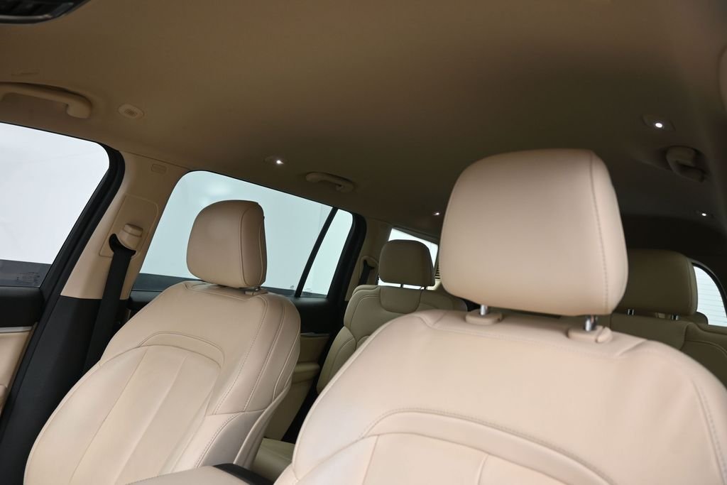 Used 2021 White Jeep Limited image 23