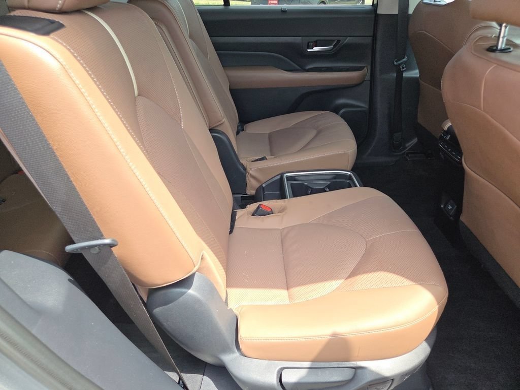 Certified Used 2025 Heavy Metal Toyota Platinum image 6
