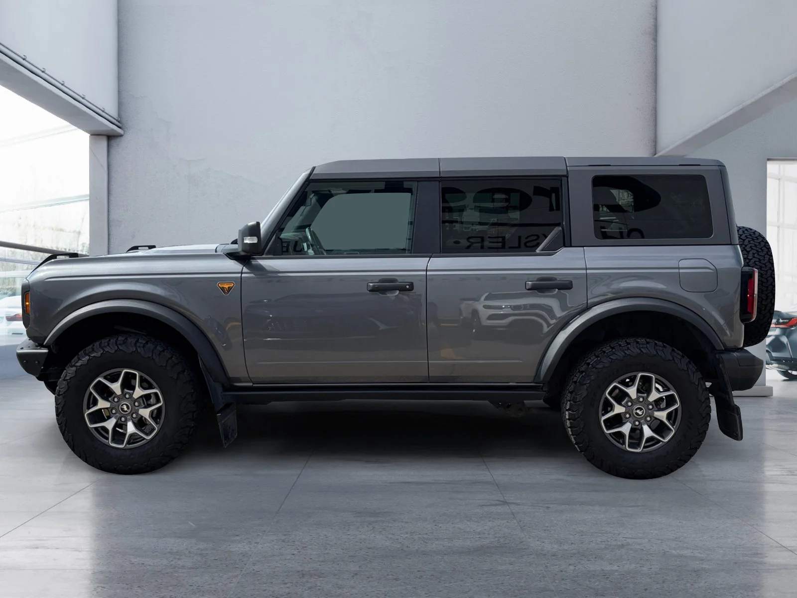 Used 2024 Gray Ford Badlands image 2