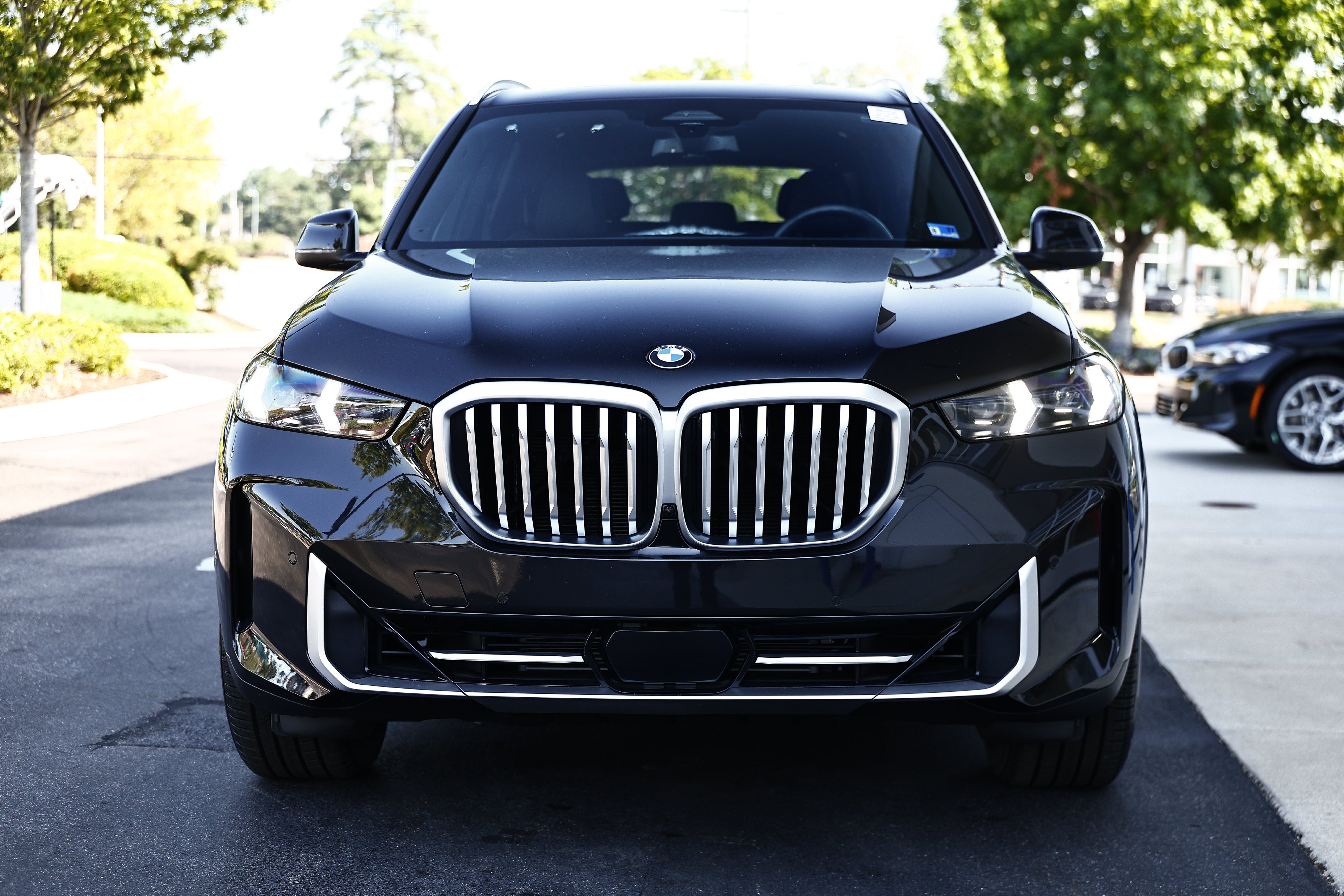 Used 2024 Black Sapphire Metallic BMW xDrive40i image 14