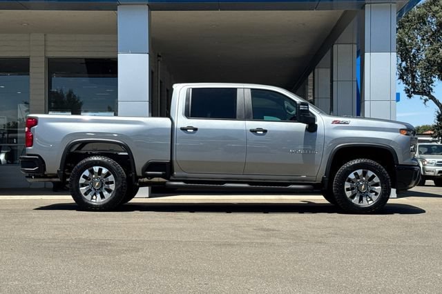 New 2026 Sterling Gray Metallic Chevrolet Custom image 4