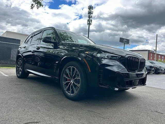 2026 BMW X5 xDrive50e's photo