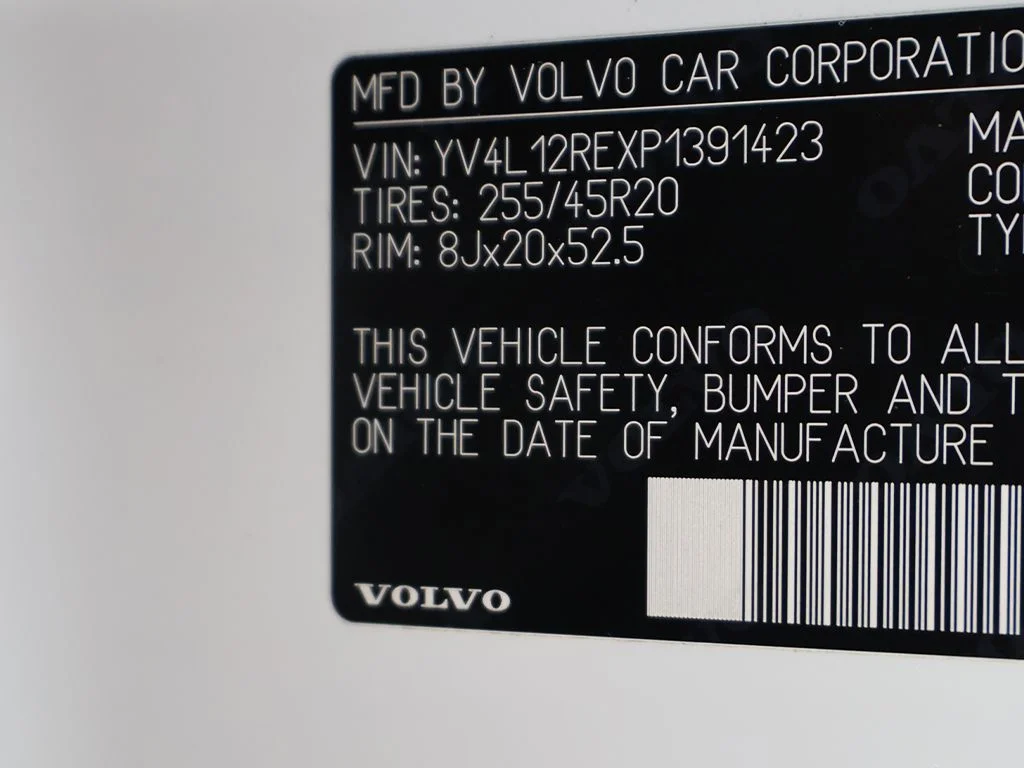 Used 2023 White Volvo B5 Plus Bright Theme image 53