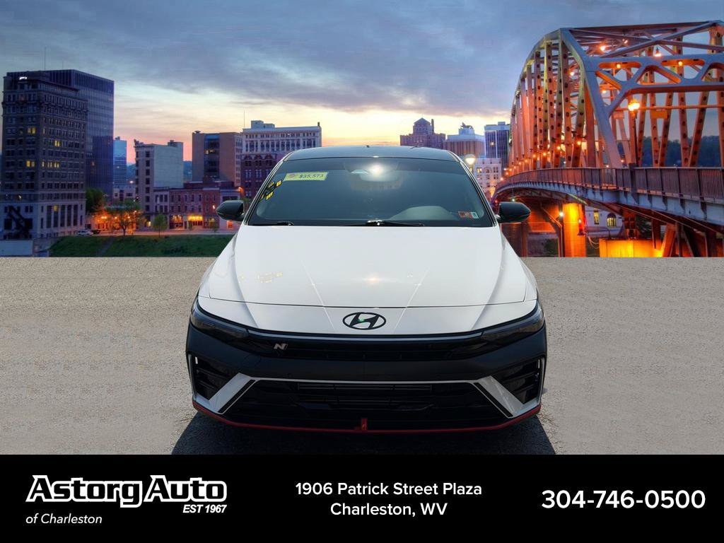 Used 2026 Atlas White Hyundai  image 8