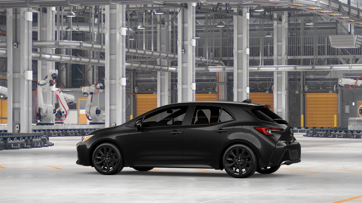 New 2027 Magnetic Gray Metallic Toyota XSE image 5
