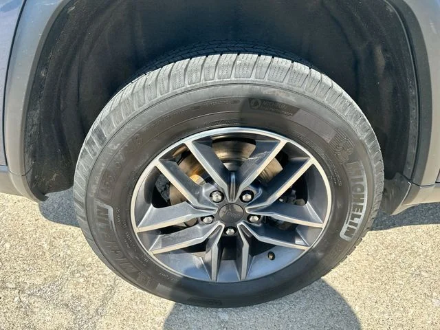 Used 2020 Blue Jeep Limited image 49