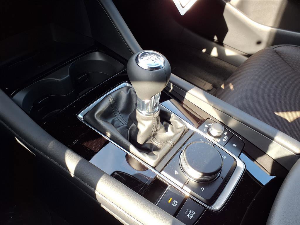 2026 Mazda Mazda3 Premium - Photo 6