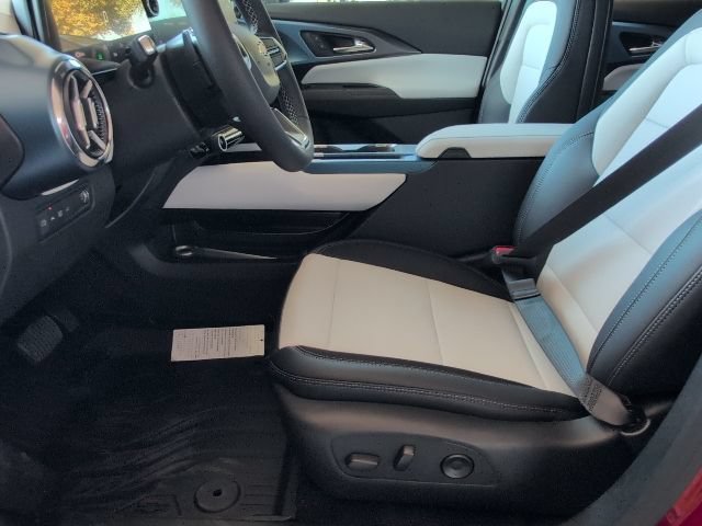 2026 Chevrolet Equinox EV 2LT - Photo 12