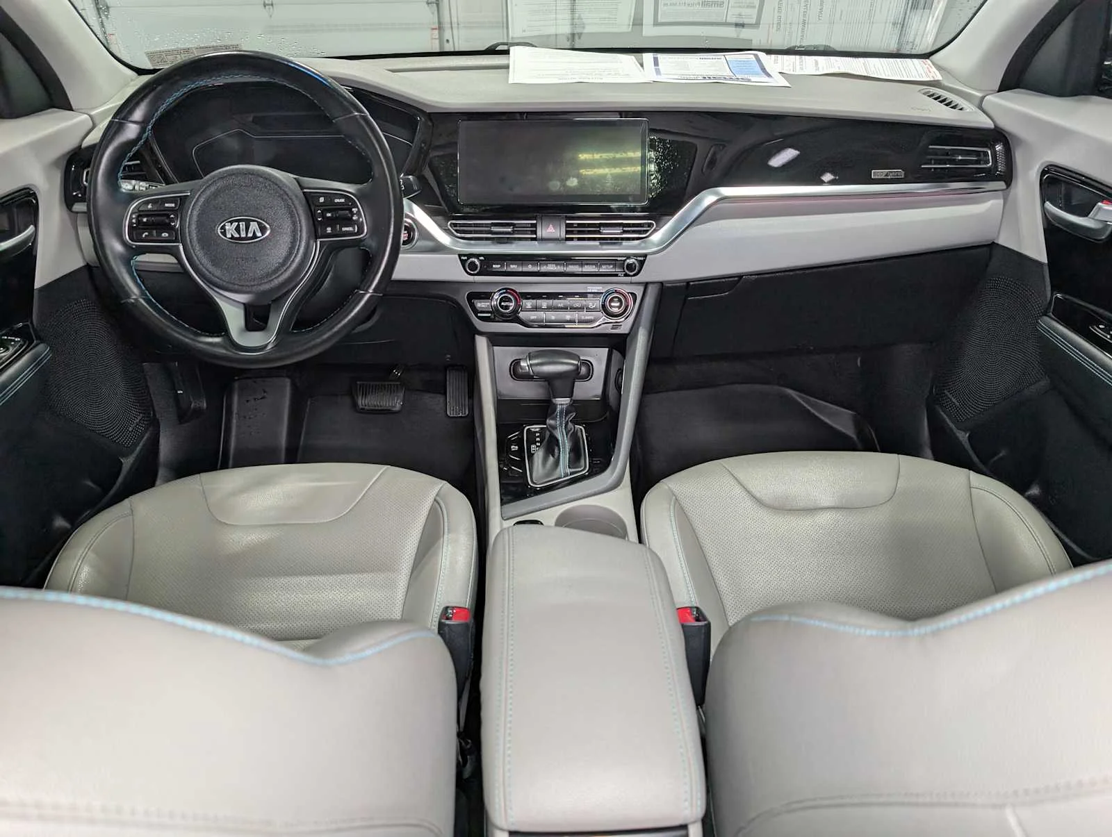 Used 2020 CERULEAN Kia EX Premium image 12