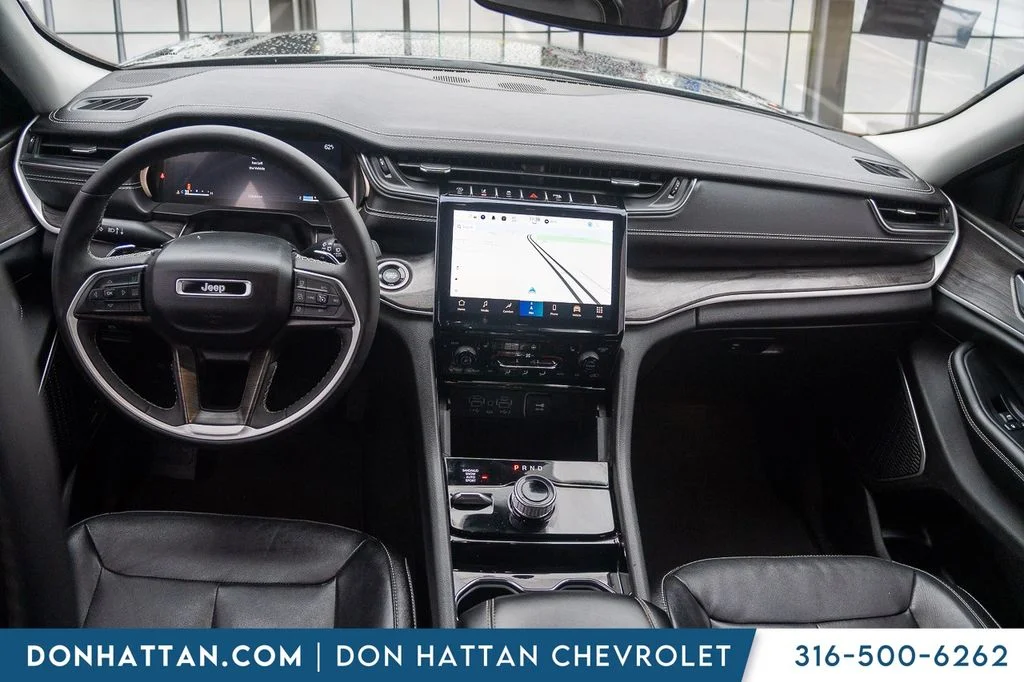 Used 2023 Black Jeep Limited image 4