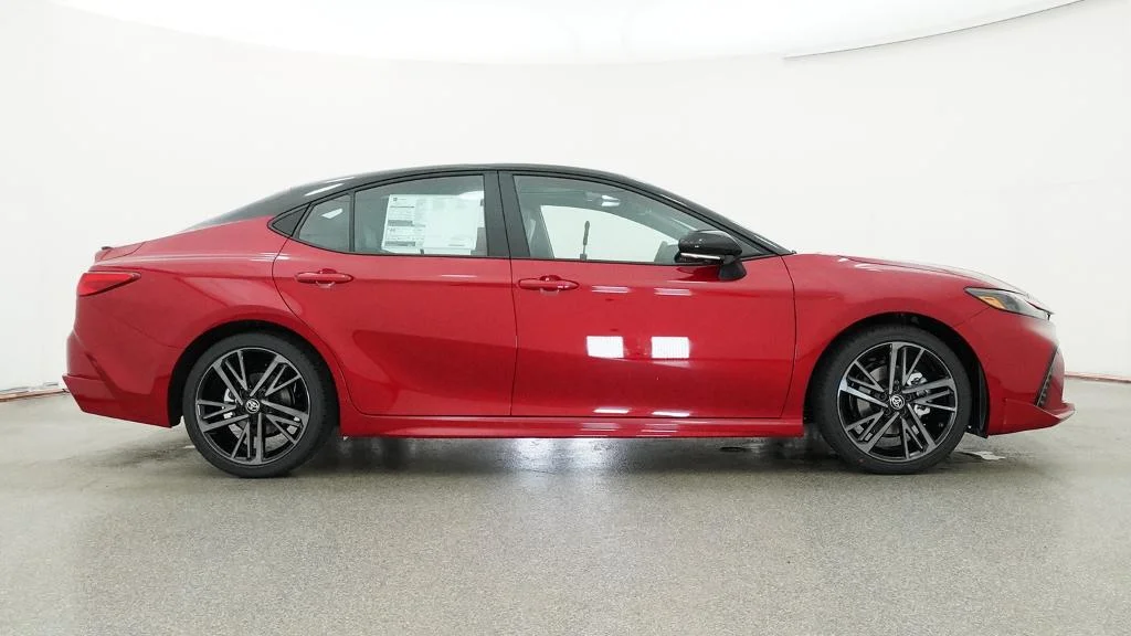 New 2026 Supersonic Red with Midnight Black Metallic roof Toyota XSE image 13