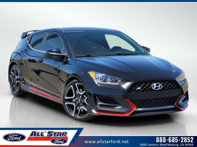 2022 Hyundai Veloster Base